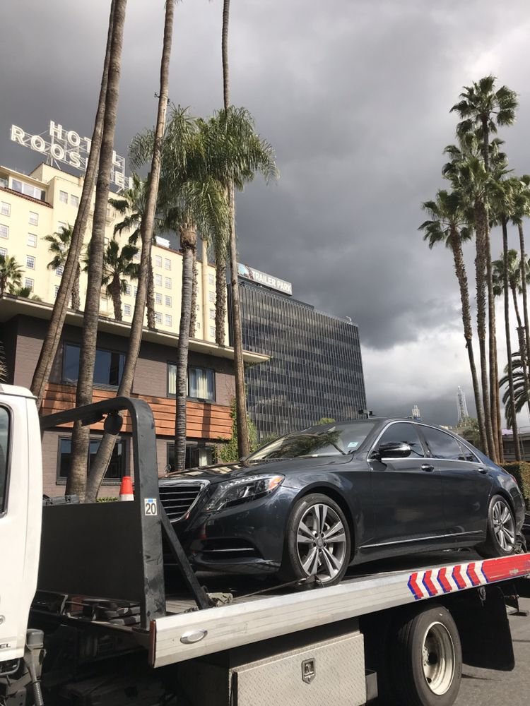 Towing in Los Angeles, CA